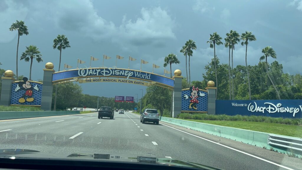 The Disney World sign