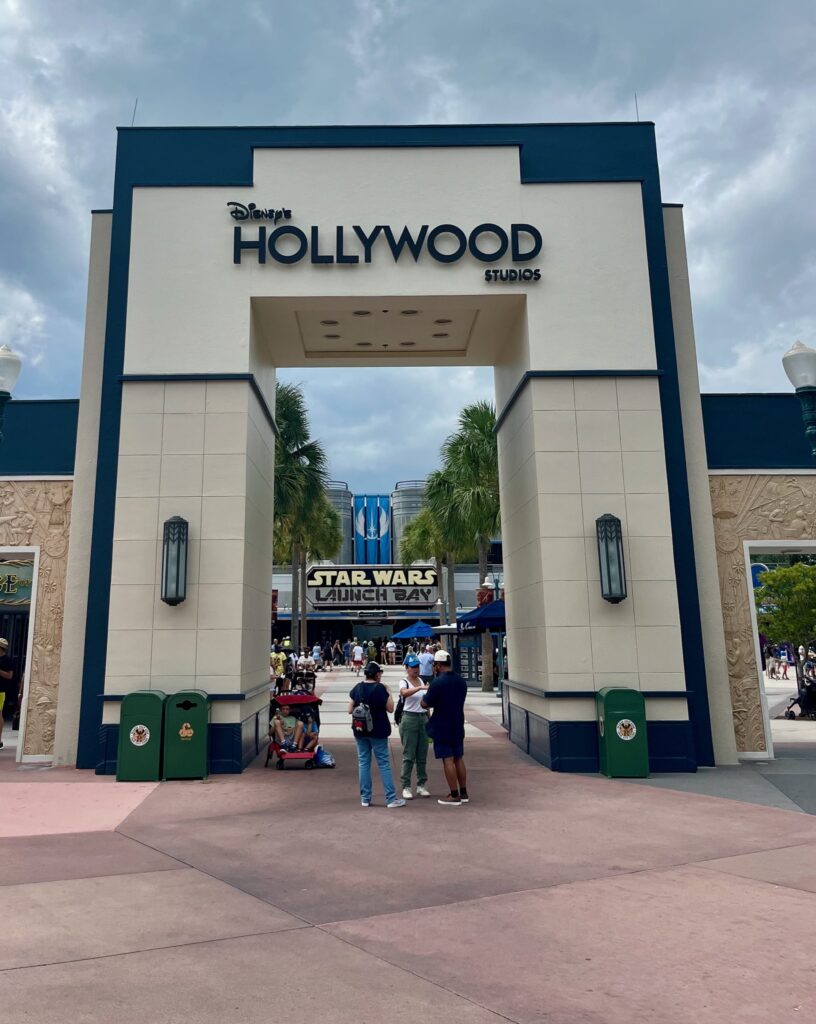 Hollywood Studios sign