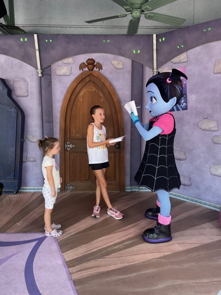 Meeting Vampirina